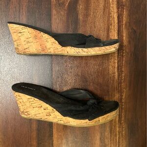 Old Navy | black wedges 🖤